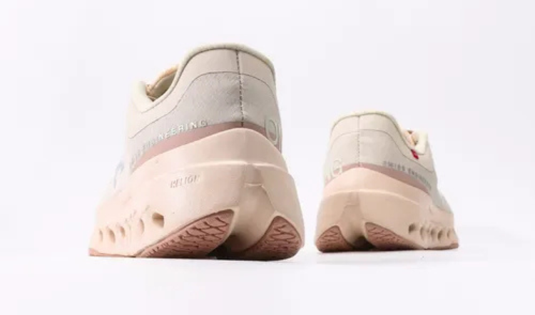 On Cloudsurfer Next 'Pink'