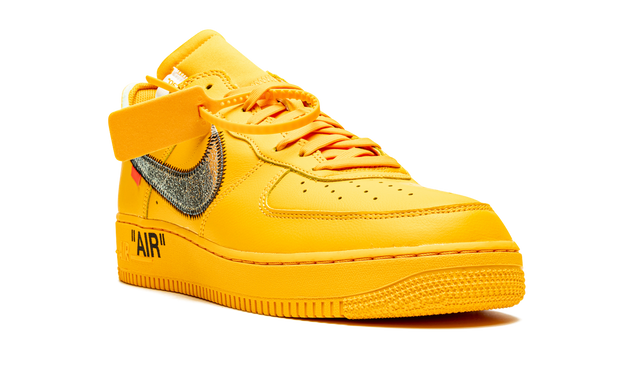 1 Low Off White University Gold Metallic Sier