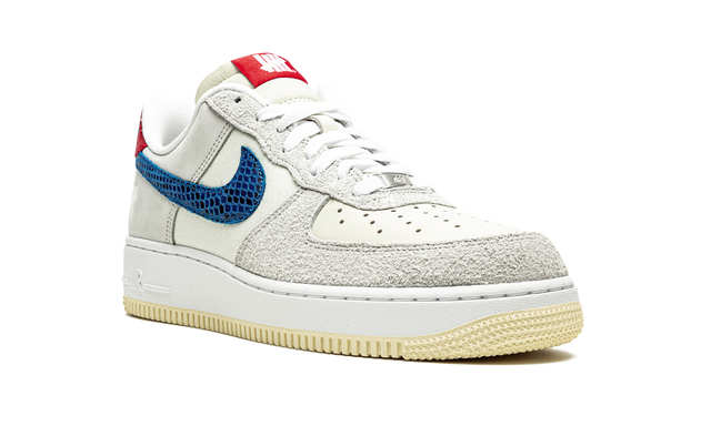 Air Force 1 Low SP Undefeated 5 On It