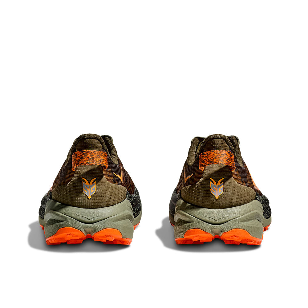 Hoka Speedgoat 6