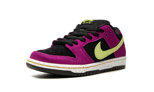 SB Dunk Low ACG Terra Red Plum