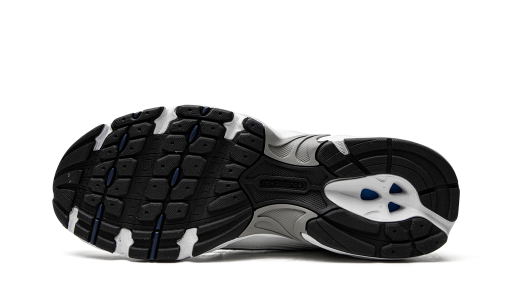 530 White Sier Navy