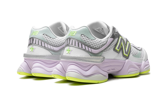 9060 White Sier Metalic Taro