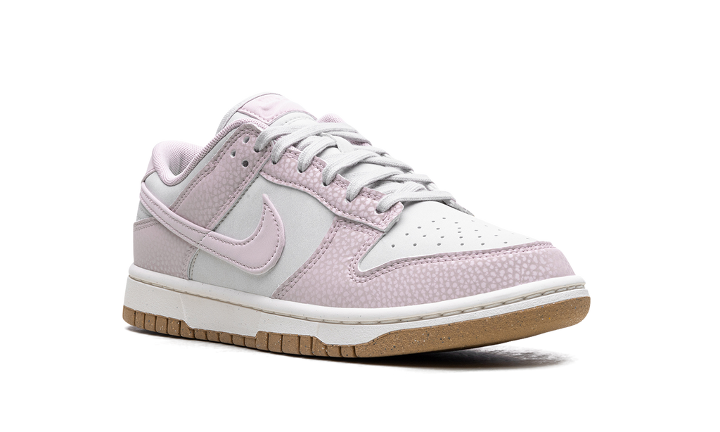Dunk Low Light Violet