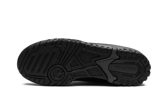 550 Triple Black