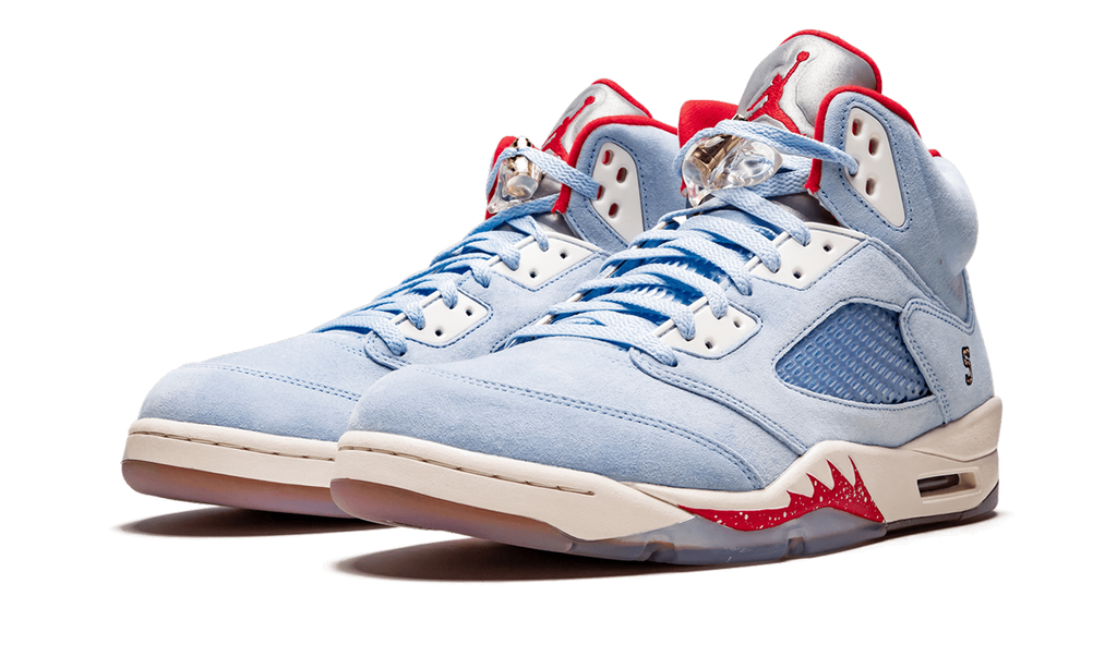 5 Retro Trophy Room Ice Blue