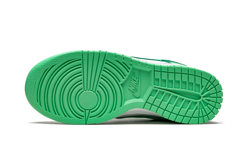 Dunk Low Green Glow