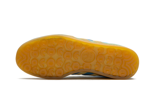 Gazelle IndoorSemi Blue Burst Almost Yellow