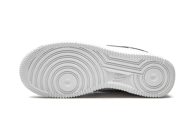 1 Essential White Black Gold