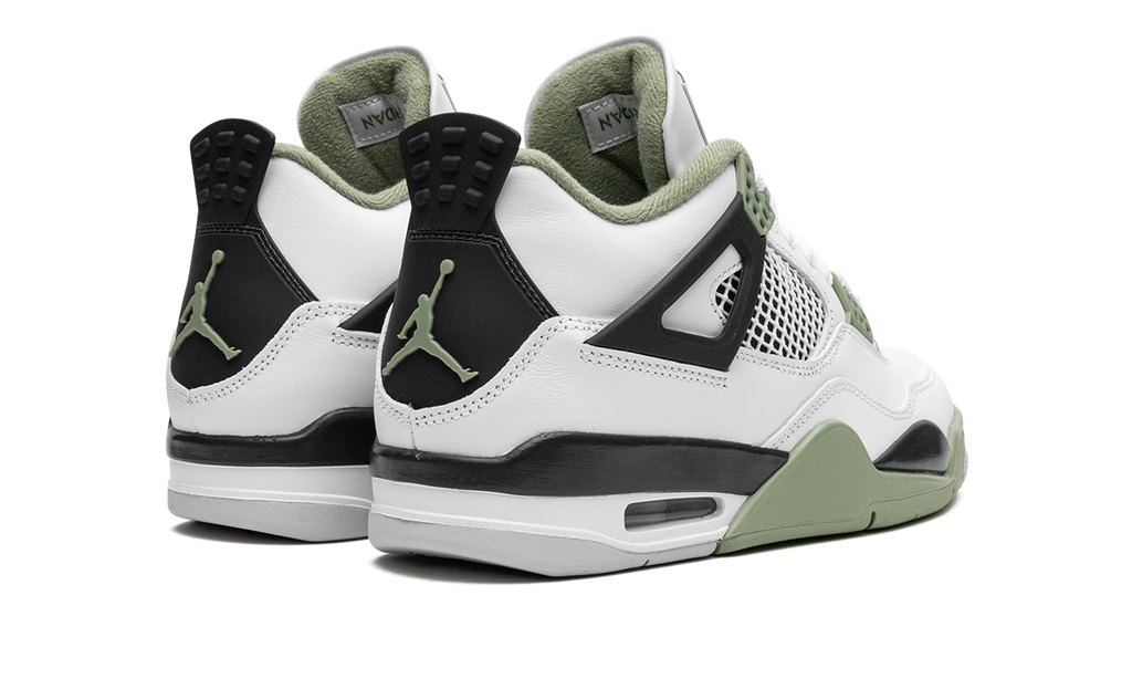 4 Retro Seafoam
