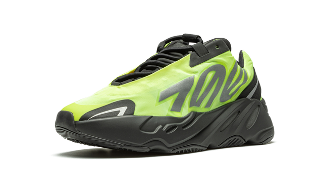 Boost 700 MNVN Phosphor
