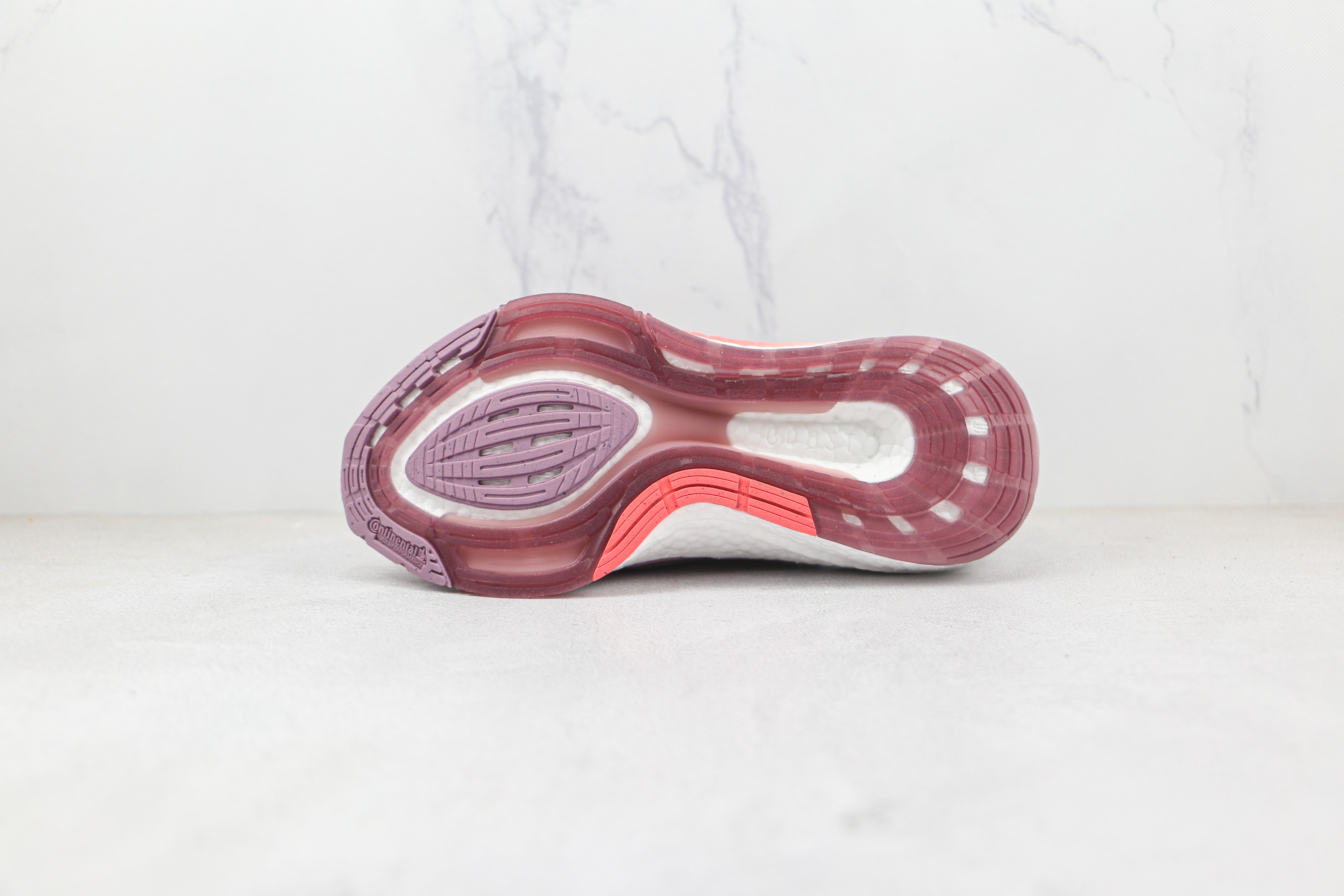 UltraBoost 22 Magic Mauve