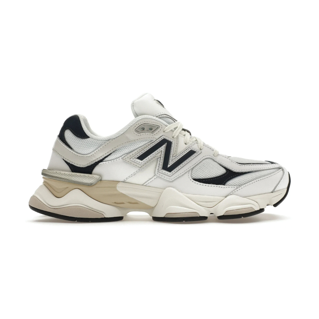 9060 White Navy