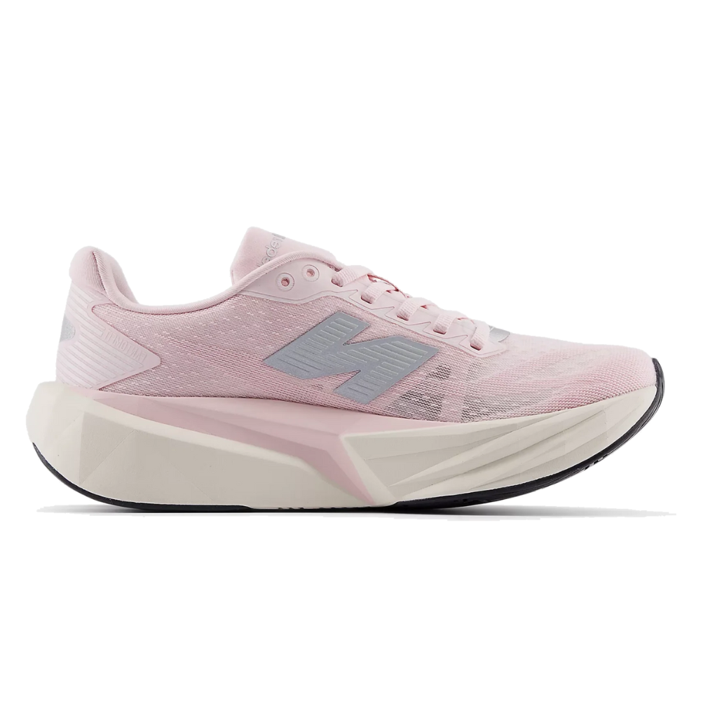 New Balance FuelCell Rebel v5 WMNS "Pink Granite"