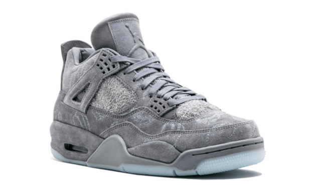 4 Retro Kaws
