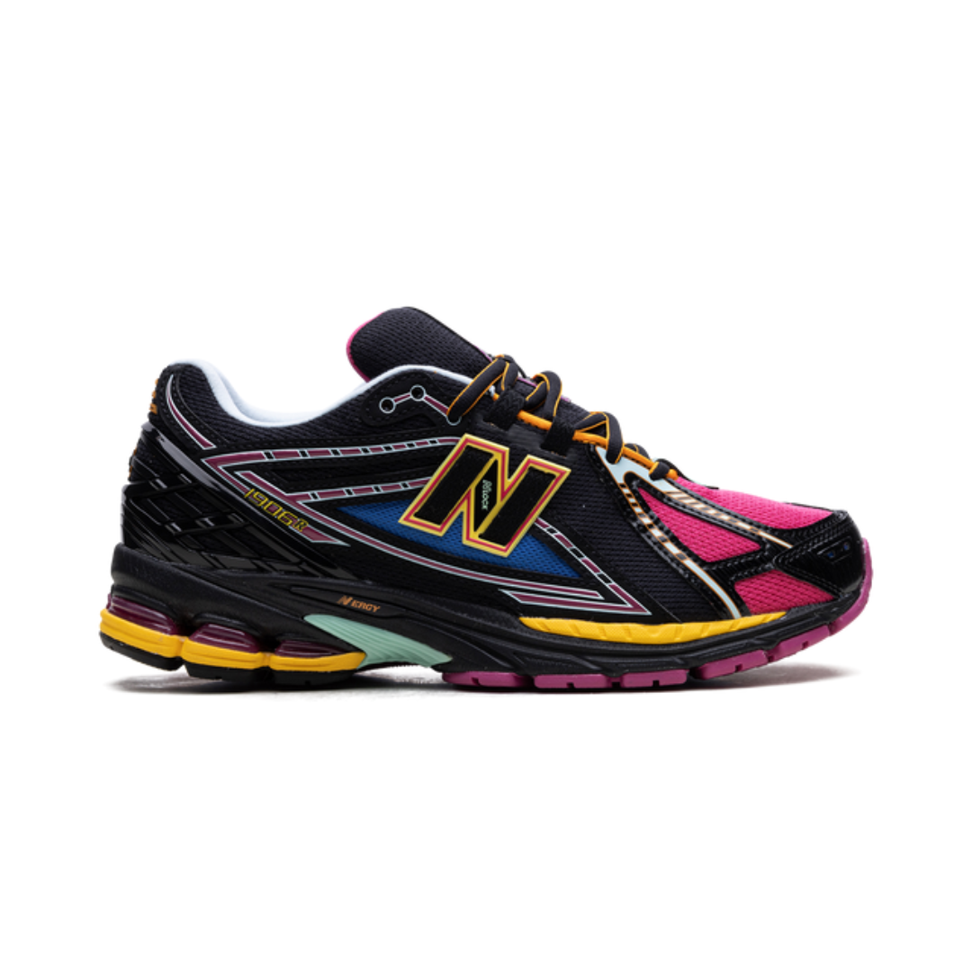 1906R "Black/Pink"