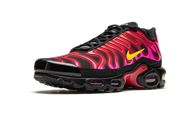 Air Max Plus TN x  University Red