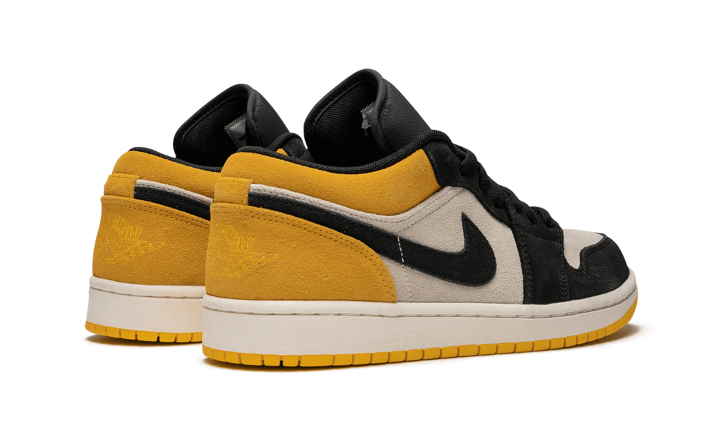 1 Low University Gold Black
