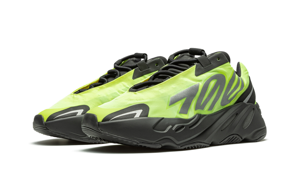 Boost 700 MNVN Phosphor