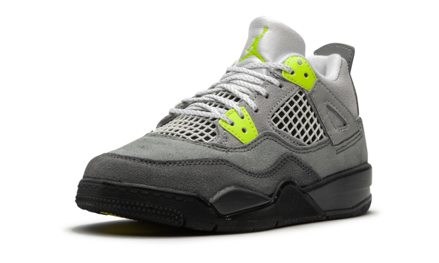 4 Retro SE 95 Neon