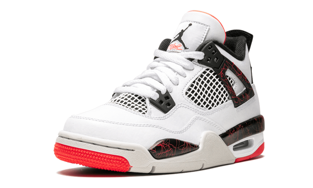 4 Retro Flight Nostalgia