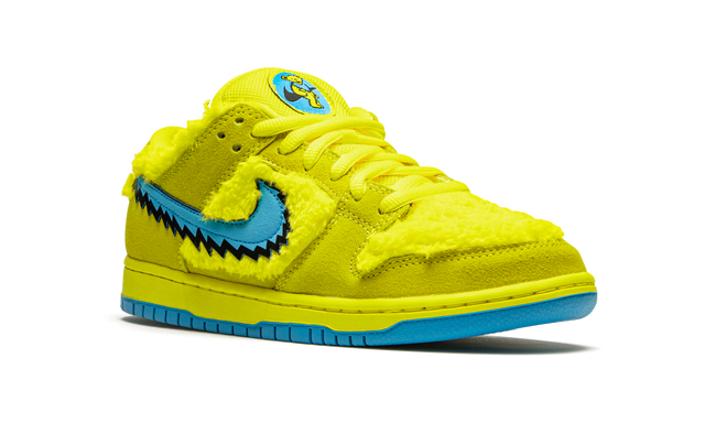 SB Dunk Low Grateful Dead Bears Opti Yellow