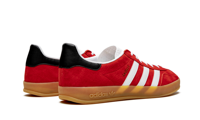 Gazelle Indoor Scarlet Cloud White
