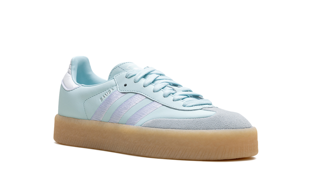 Sambae Almost Blue Sier Metallic Gum