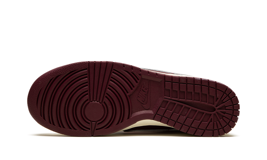 Dunk Low Premium Valentine's Day