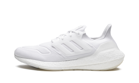 UltraBoost 22 Triple White