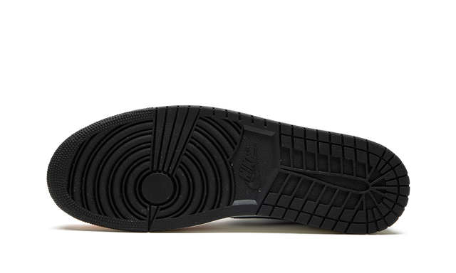 1 Retro High Skyline