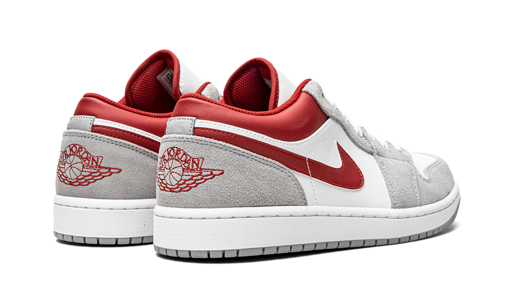 1 Low SE Light Smoke Grey Gym Red