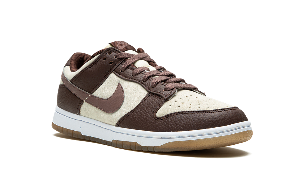 Dunk Low Plum Eclipse