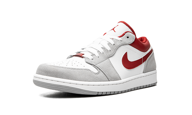 1 Low SE Light Smoke Grey Gym Red