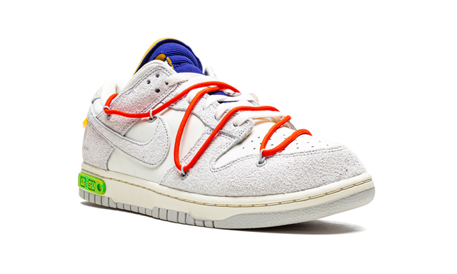 Dunk Low  Lot 13:50