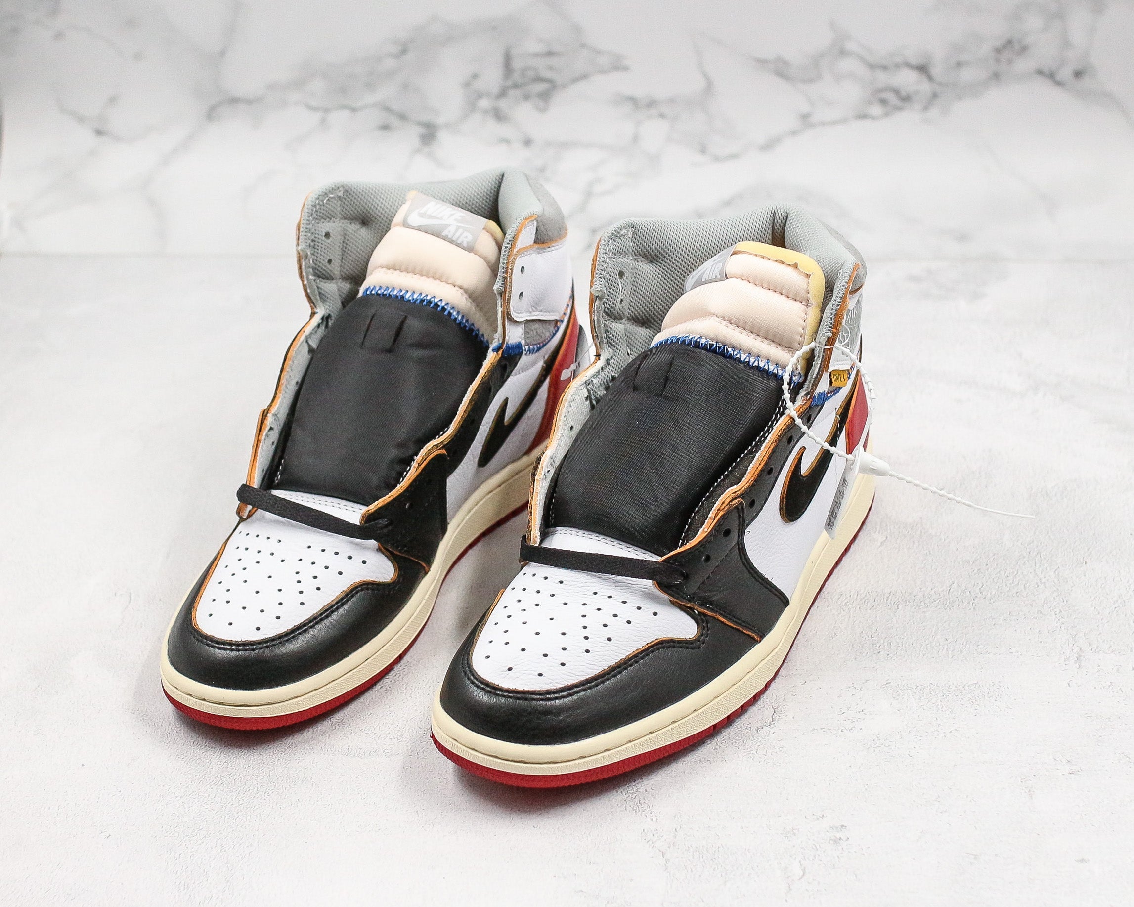 1 Retro High Union Los Angeles Black Toe