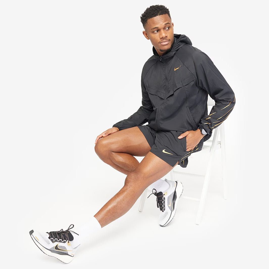 Jaqueta Nike Repel Jakob - Preta