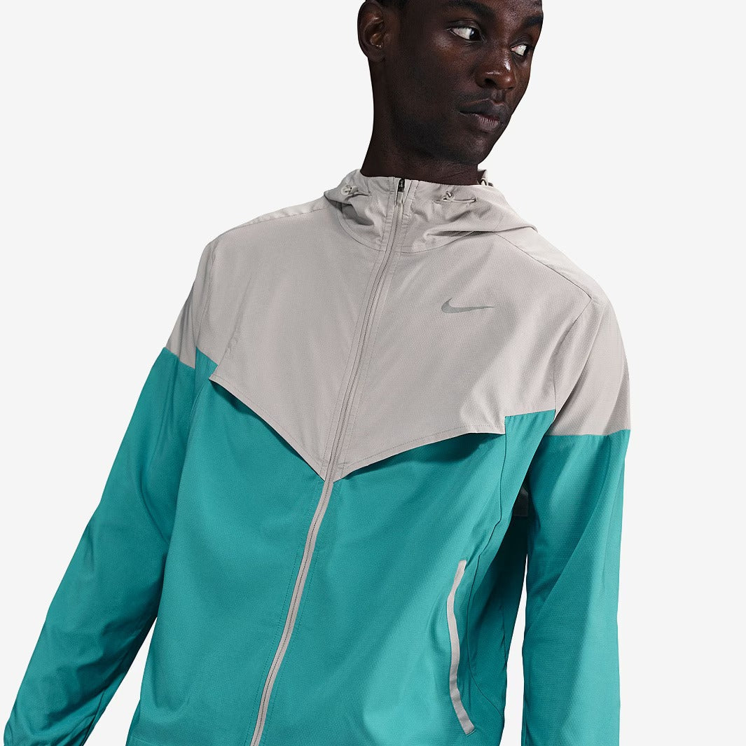 Nike Impossibly Light Windrunner Jacket  Lt Iron Ore