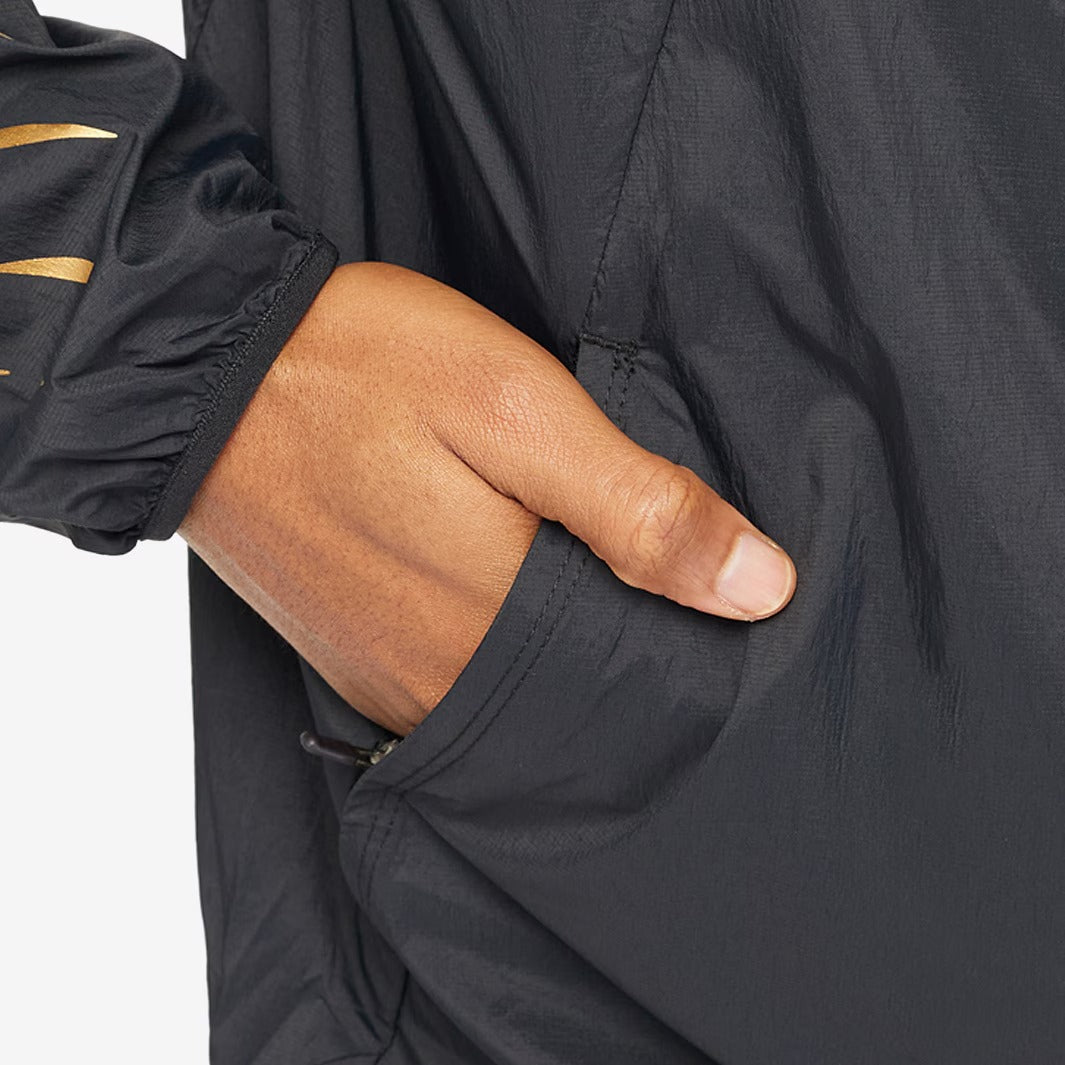 Nike Repel Jakob Jacket Black/Metallic Gold