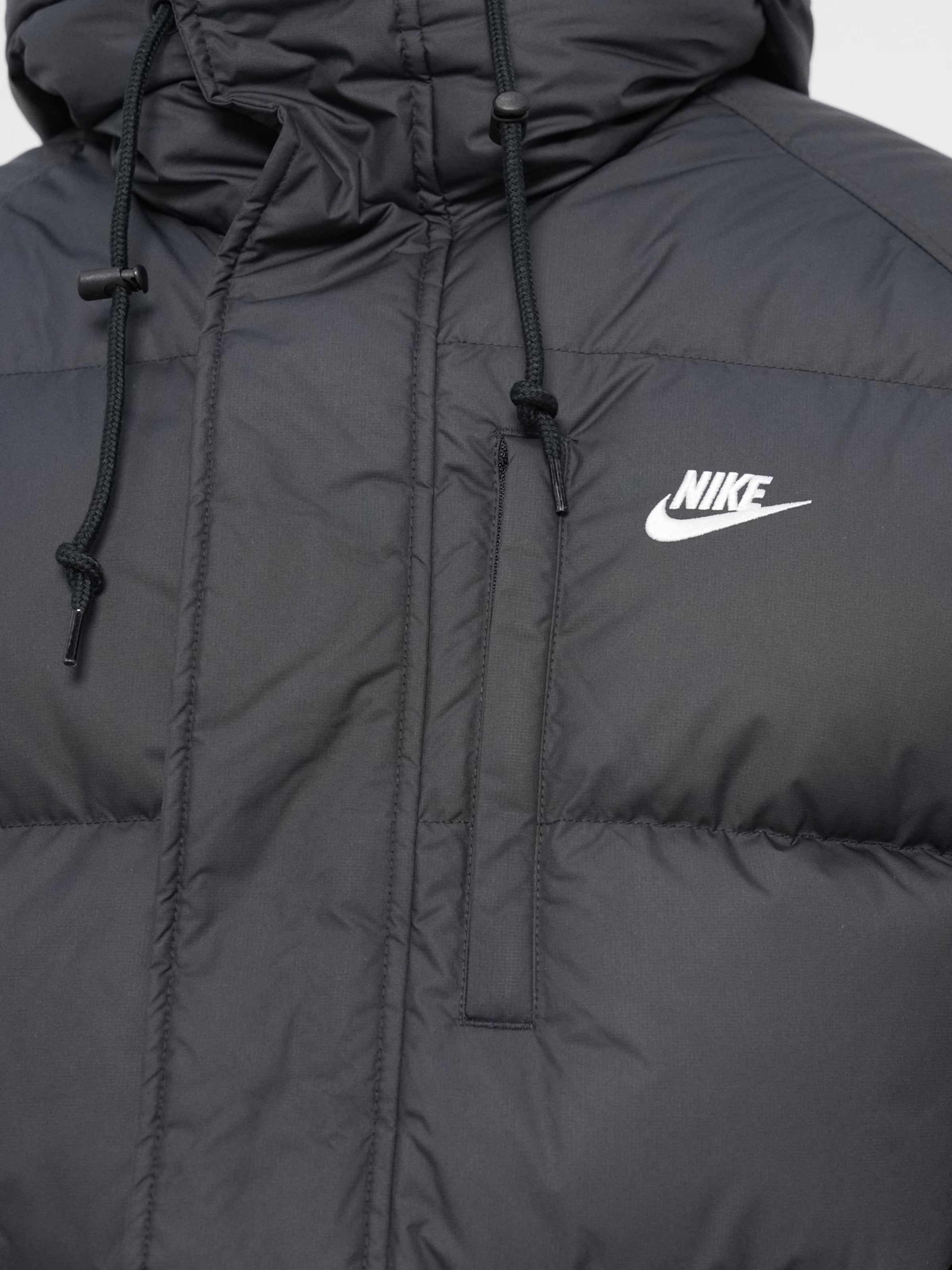 Nike Sportswear Casaco de inverno 'CLUB 550' - Preto
