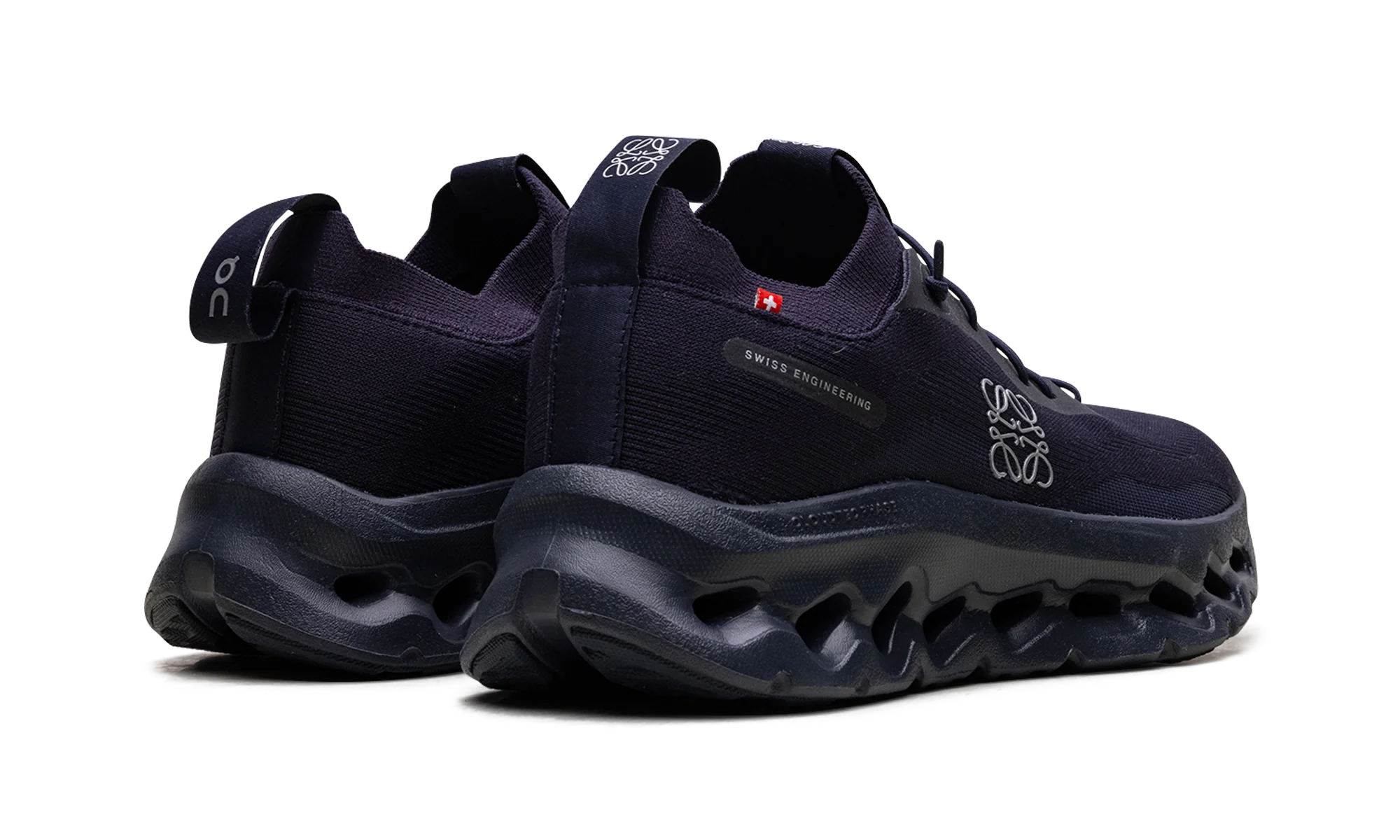 On Running Cloudtilt WMNS "Loewe - All Navy"