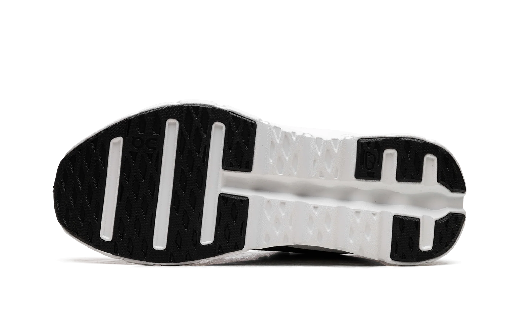 On x LOEWE Cloudtilt 2 'Black/White'