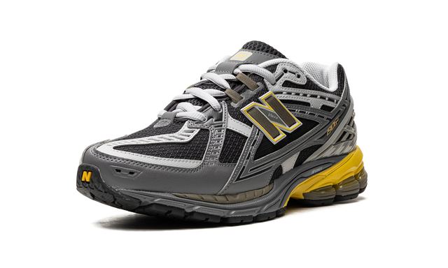 1906R "Castlerock Ginger Lemon"