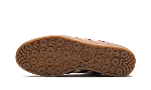 Gazelle Indoor Maroon