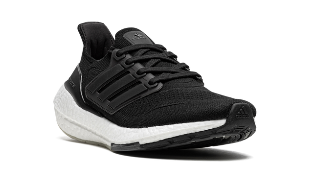 Ultraboost  21 Black White