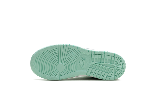 Dunk Low "Mint Foam"