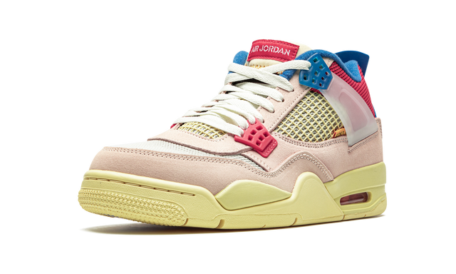 4 Retro Union Guava Ice