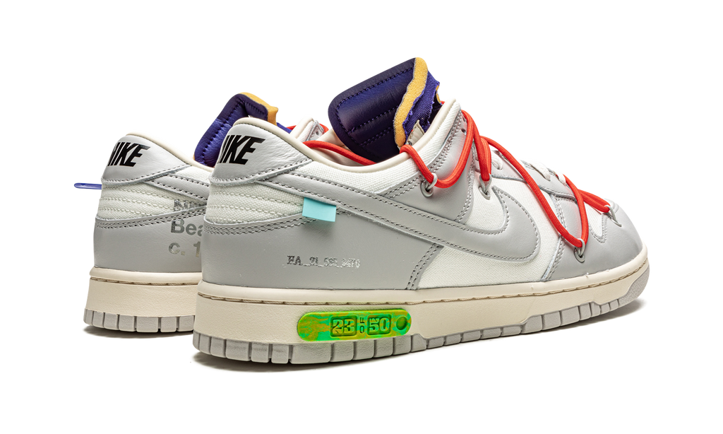 Dunk Low  Lot 23:50