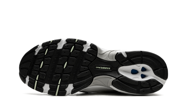 530 White New Spruce Clay Ash