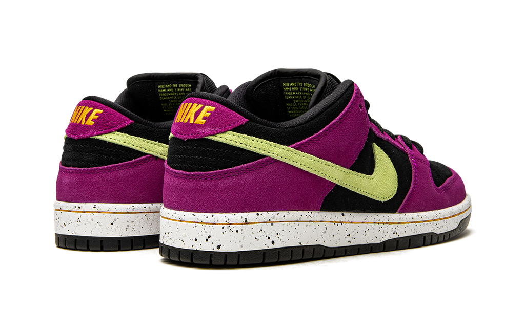 SB Dunk Low ACG Terra Red Plum